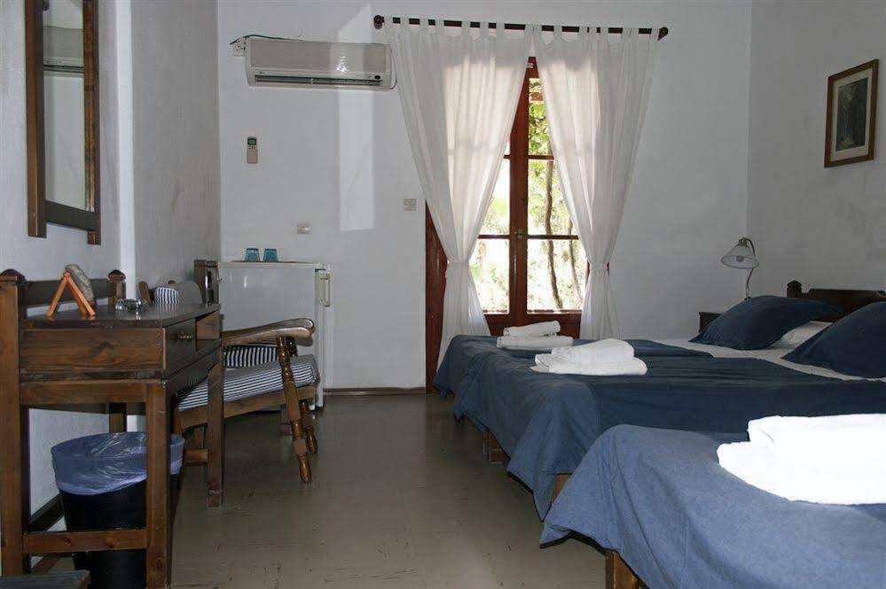 Hotel Manto Náousa Buitenkant foto